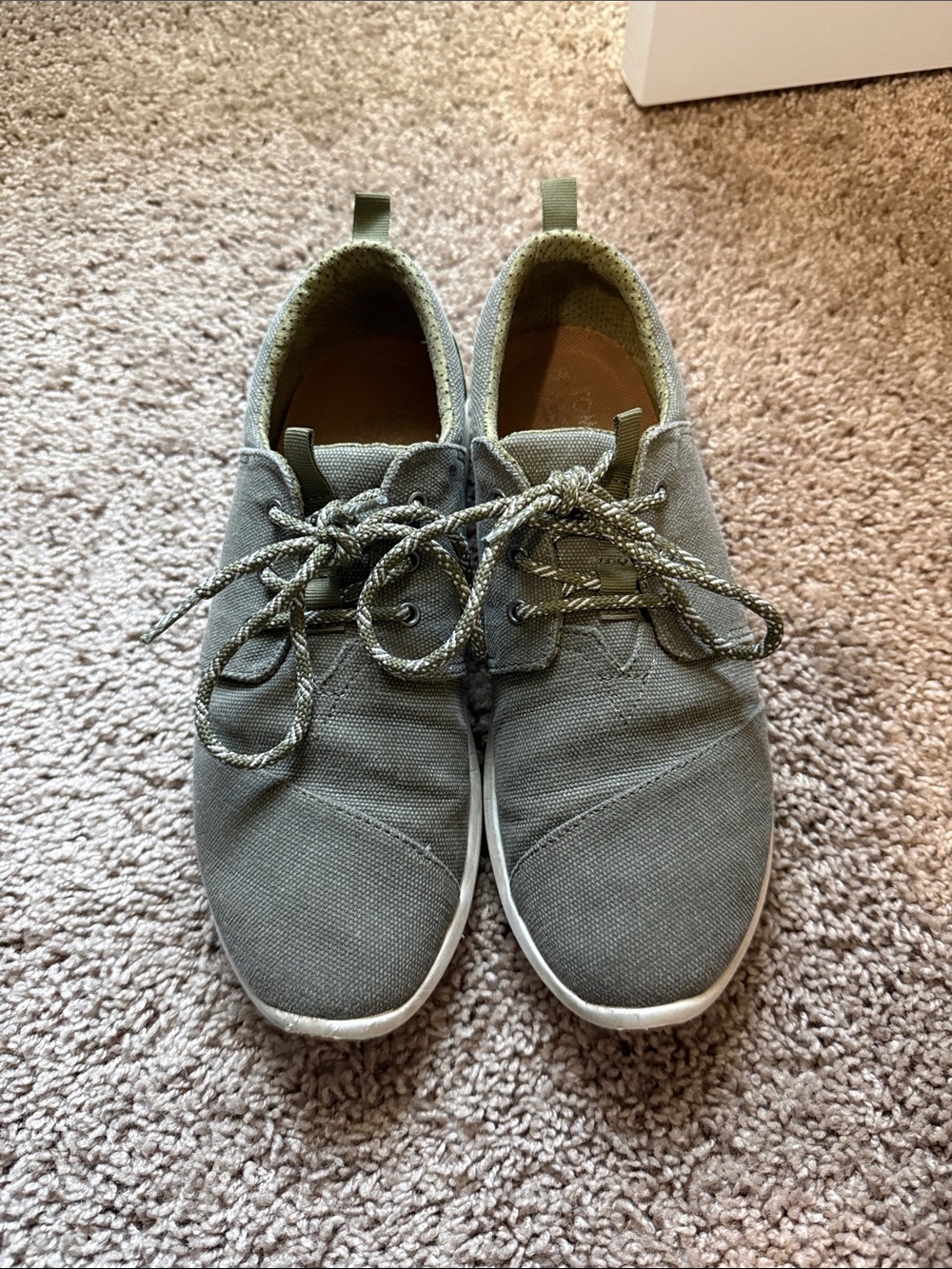TOMS Lace Up olive green Sneakers